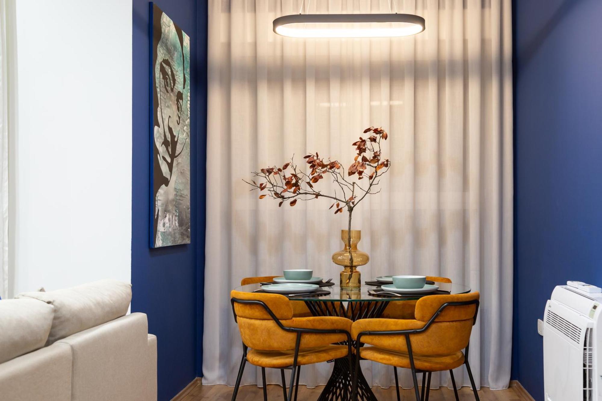 Art Vista Apartment Тирана Экстерьер фото