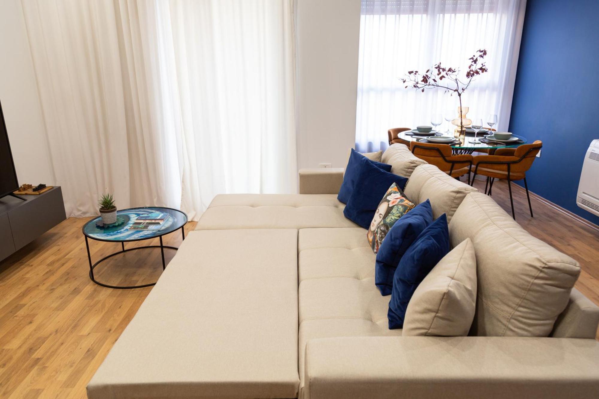 Art Vista Apartment Тирана Экстерьер фото