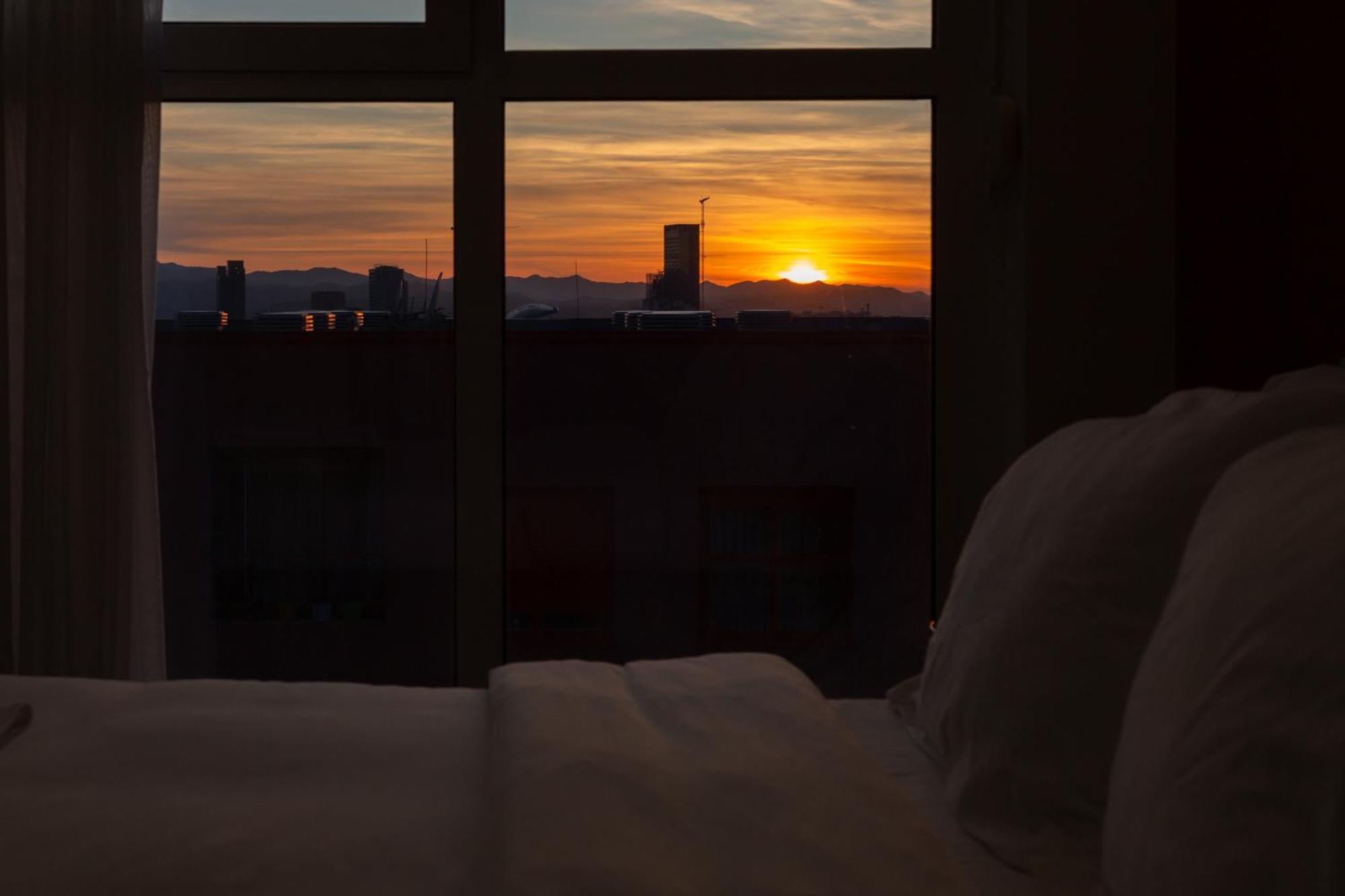 Art Vista Apartment Тирана Экстерьер фото